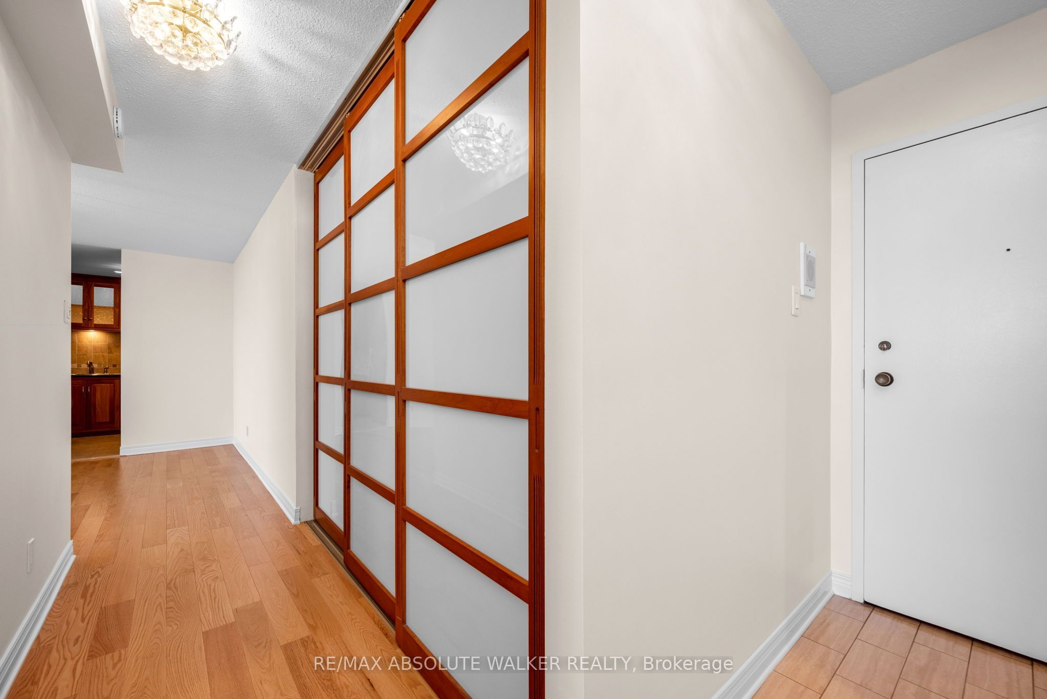 Unit 1003 - 71 Somerset Street W, Ottawa 5