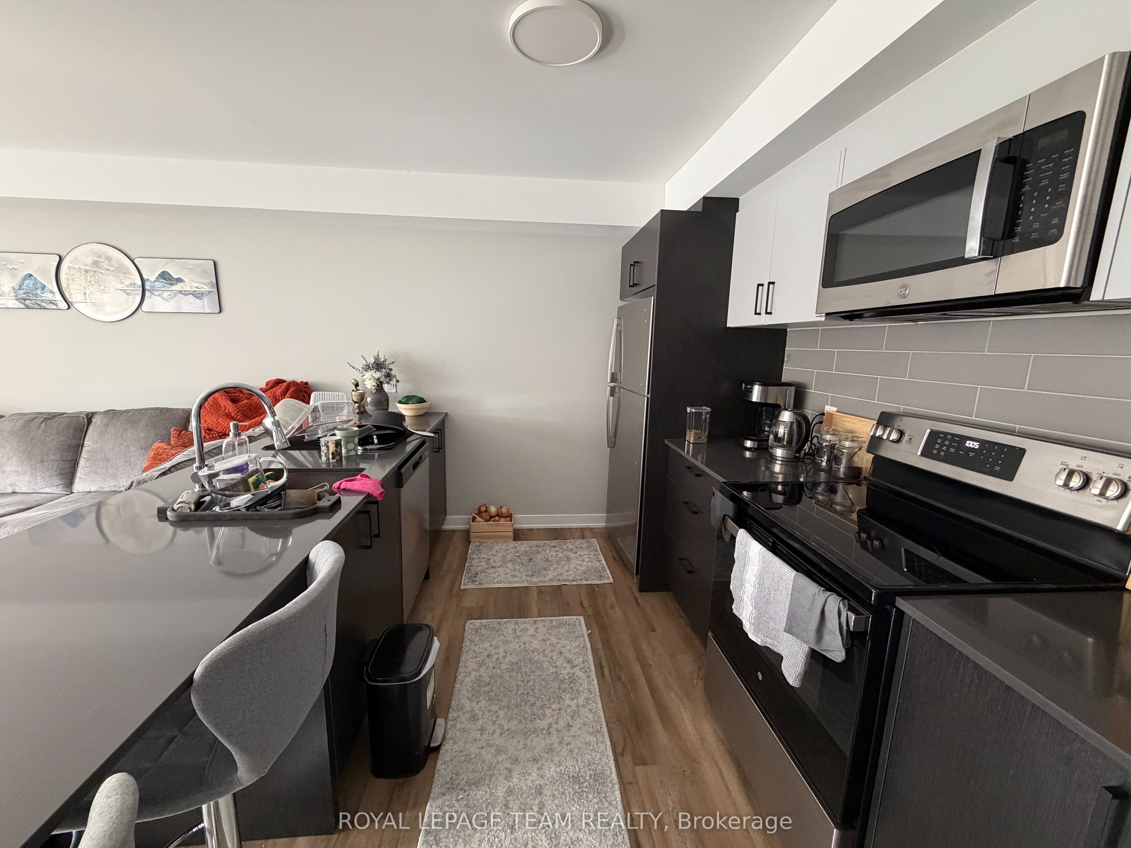 Unit 204 - 1305 Summerville Avenue, Ottawa 5