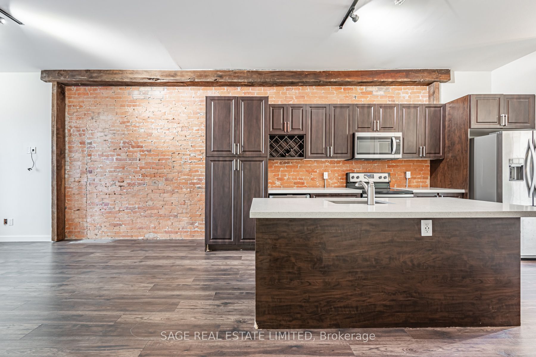 Unit 8 - 14 Cross Street, Dundas 4