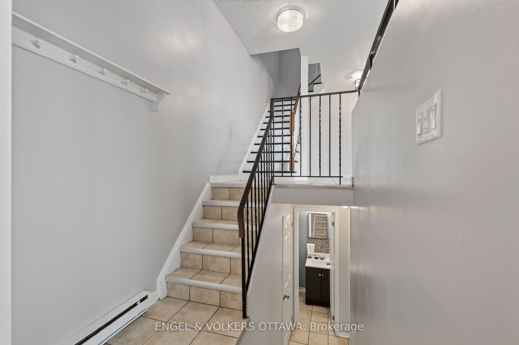 Unit B - 29 Woodvale Green Drive, Nepean 5
