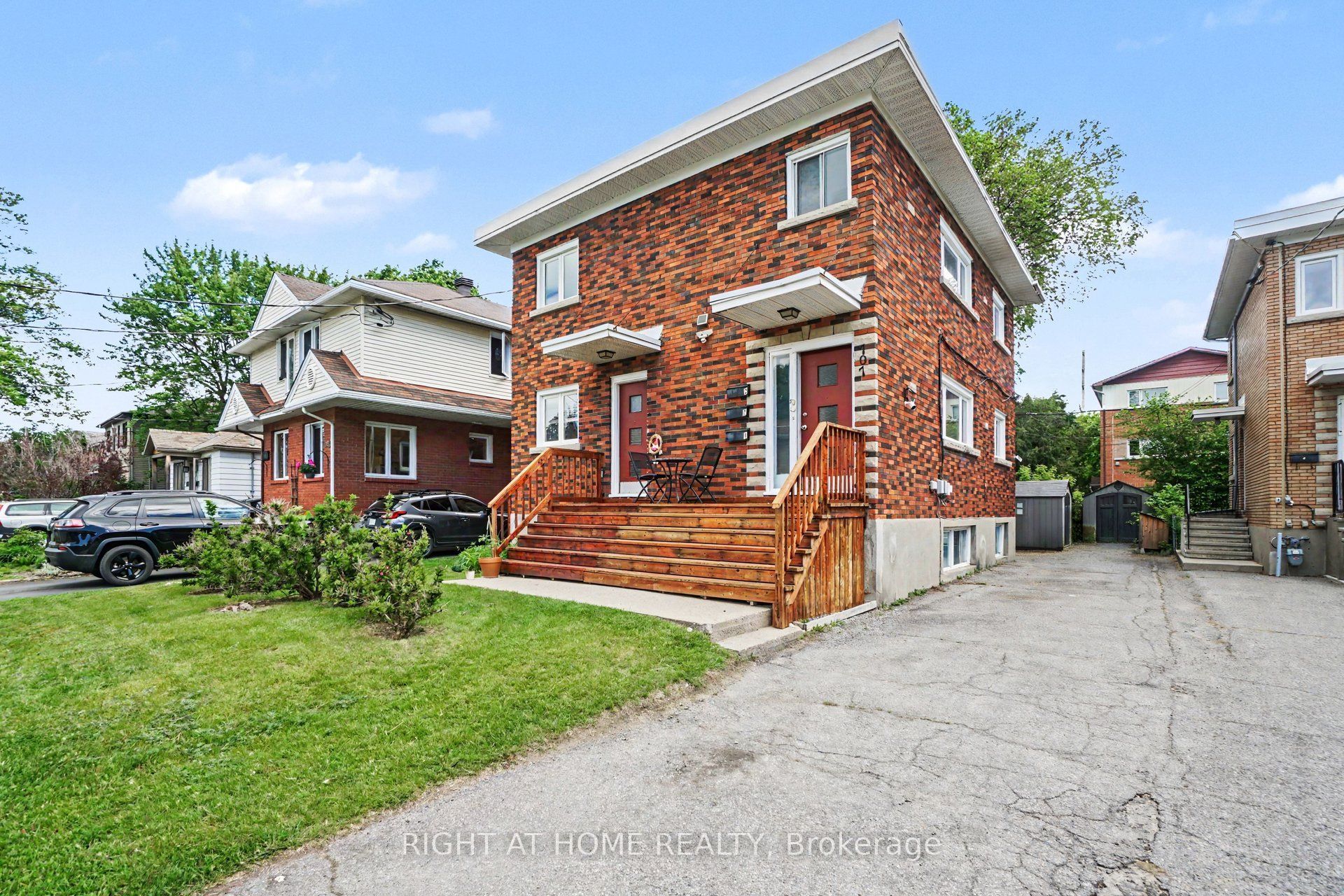 Unit 1 - 707 Edison Avenue, Ottawa 2