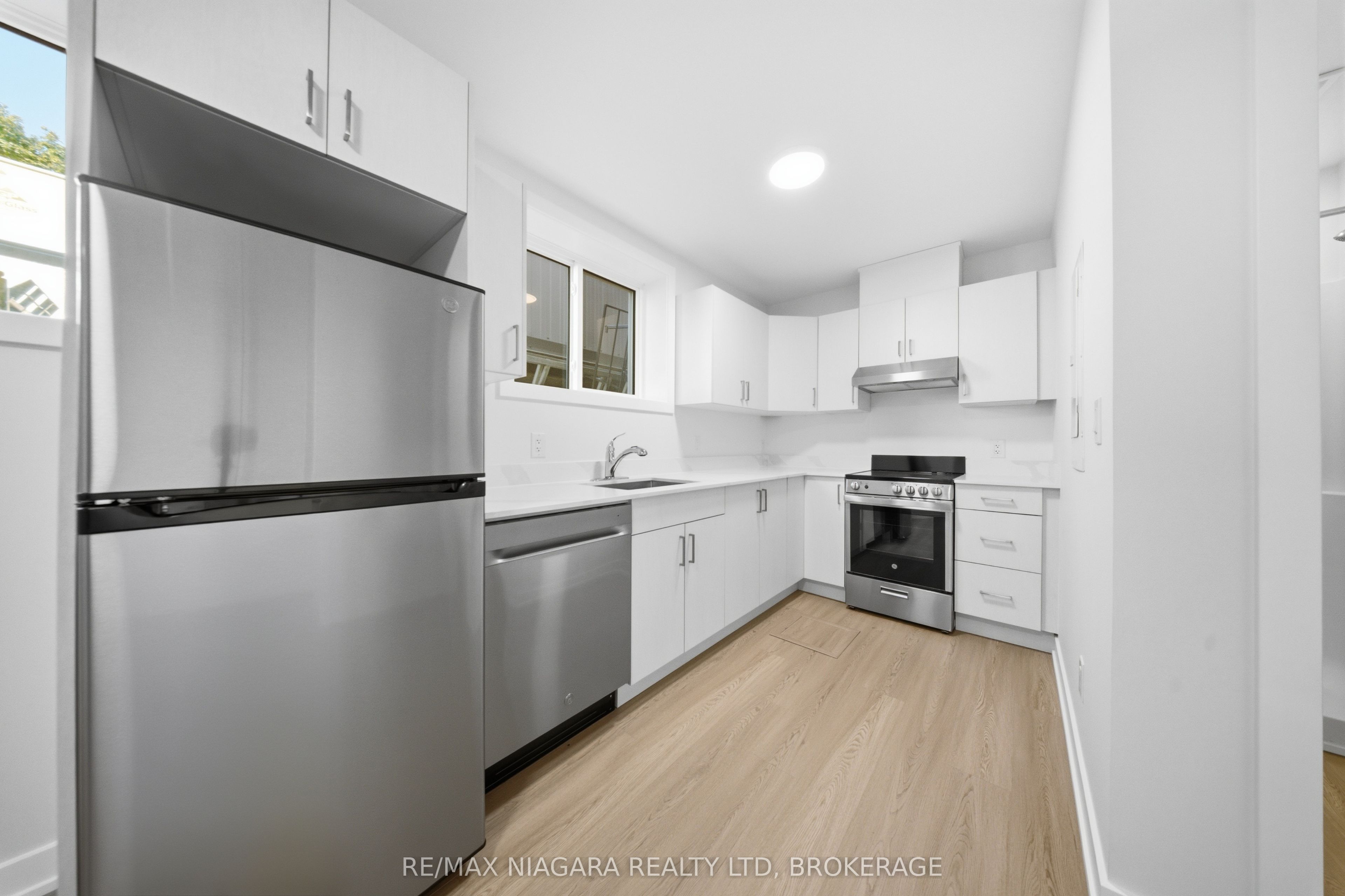 Unit B01 - 140 Church Street, St. Catharines 4