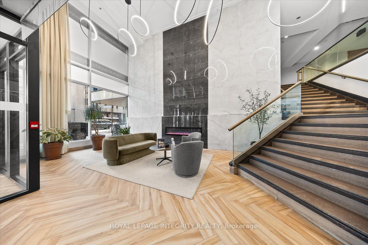 Unit 709 - 161 Laurier Avenue W, Ottawa 3